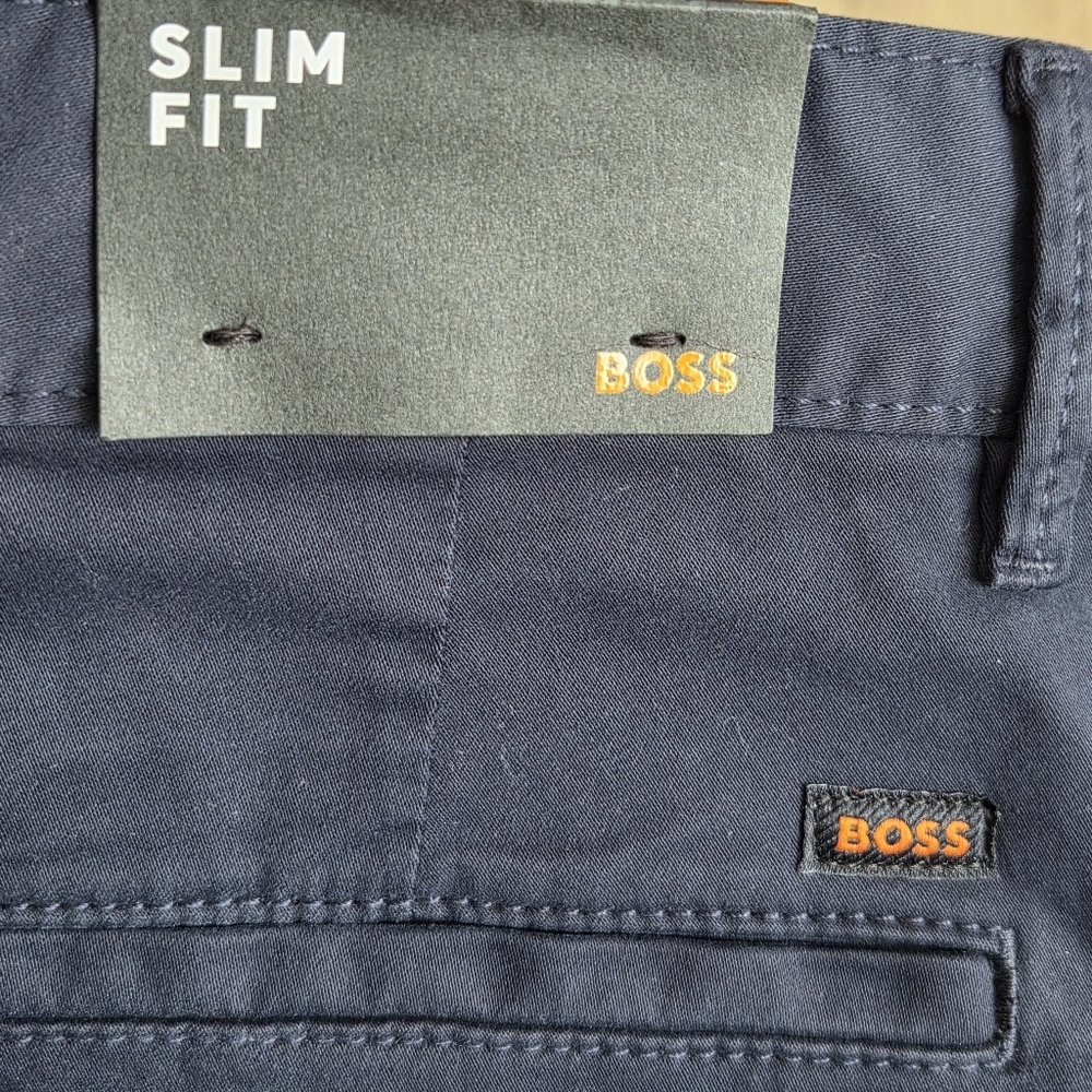 Hugo Boss Navy Slim Chinos for Men - Picture 3 of 7